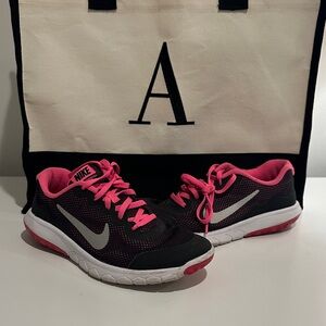 Nike Black Sneakers with Pink Highlights Size 6.5
